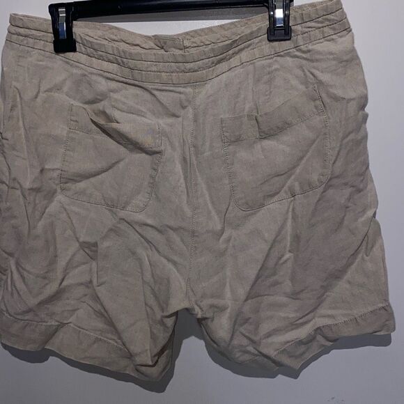 L.L. Bean Women's Tan Classic Fit Linen Drawstring Casual Shorts Size 14 - Picture 4 of 7